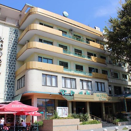 Hotel Trakia Pazardzhik Bagian luar foto